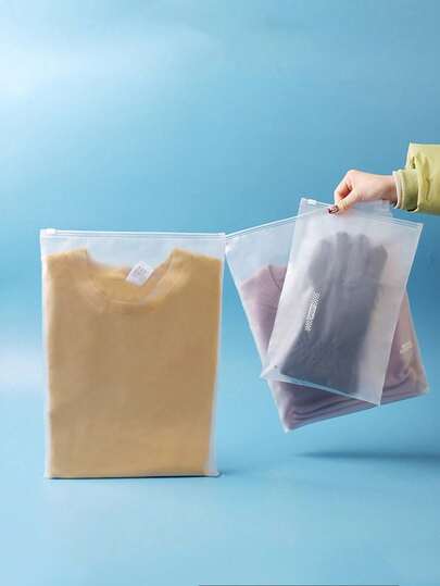 Bộ 5 túi đựng quần áo bằng chất liệu PE, túi phân loại quần áo PVC trong suốt, túi đựng đồ lót chống thấm nước có khóa kéo, hộp đựng quần áo gia đình họa tiết hàng ngày, túi đựng trong mờ, túi đóng gói vận chuyển, có thể dùng để đựng áo phông, áo sơ mi, giày dép, tài liệu, quần áo, v.v., túi tự dán mờ có thể tái sử dụng, túi đựng đồ du lịch tiết kiệm không gian, hộp đựng và sắp xếp quần áo phòng ngủ, hộp đựng và sắp xếp tủ quần áo.