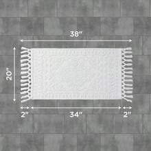 French Connection - Alfombra de baño Contemporáneo 20 in. x 34 in 1 - Rectangular de 210 x 18 - Ver 3