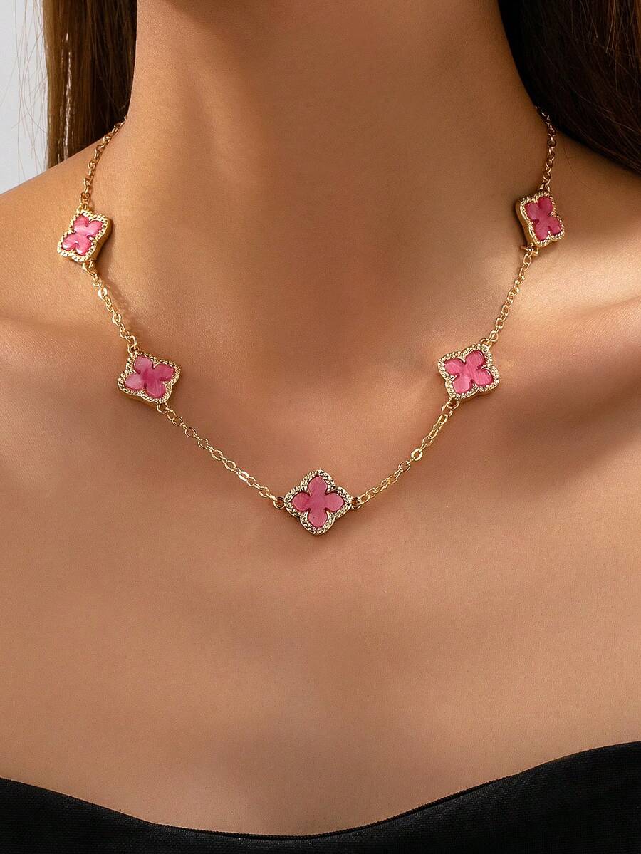 Colar de metal vazado com pingente geométrico de trevo de quatro folhas, ideal para o verão, volta às aulas ou festas de Halloween (1 peça). - Baby Rosa - Ver 1
