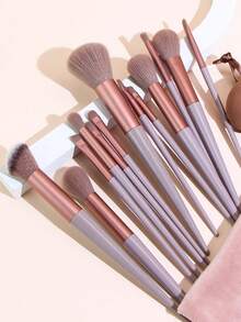 Bộ cọ trang điểm 13 món + 1 bông mút trang điểm màu nâu, bao gồm cọ tán phấn mắt, cọ nền, cọ đánh kem BB, cọ che khuyết điểm và các dụng cụ trang điểm mềm đa năng khác. Được làm từ chất liệu sợi mềm mại, tiện lợi mang theo khi đi du lịch và ra biển, là món quà lý tưởng cho phụ nữ và các cô gái. Tay cầm bằng nhựa ABS, phù hợp cho người mới bắt đầu và chuyên nghiệp, là vật dụng thiết yếu cho các nghệ sĩ trang điểm. - Nhiều màu - Xem 3