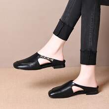 2026 Spring/Summer New Retro Low Heel Slip-On Comfortable Closed Toe Women Mules - Black - View 3