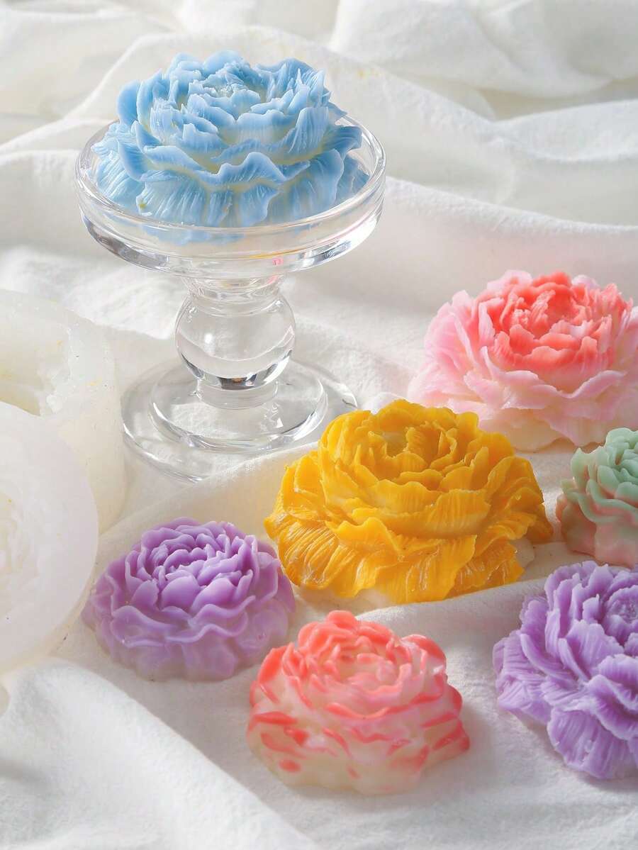 4pcs/Set 3D Multi-Layer Floral Silicone Mold, Detailed Flower Shapes, Suitable For Plaster, Resin, Candle And Other DIY Materials, Practical Tool For Handmade Decor And Home Beautification, Elevates Artistic Ambiance - Clear - View 1