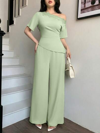 abyoxi Conjunto de 2 piezas de blusa de manga corta con cuello asimétrico de un hombro y encaje en color verde menta, cintura fruncida y pantalón de pierna ancha de talle alto. Elegante para ir a la oficina, citas, bodas y salidas casuales en primavera y verano.