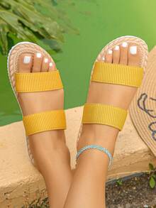 1 Pair Linen-Like Rope Sole Minimalist Solid Color Comfortable Lightweight Round Toe Flat Sandals, Fashion Women's Summer Yellow Beach Slippers, Casual Outdoor Wear, Yellow Sandals, Mother's Day Gift, Random Pattern - Yellow - View 2