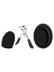 Bộ dụng cụ trang điểm 27 món bao gồm: 6 bông mút trang điểm + 3 bông mút trang điểm mini + 6 bông phấn tam giác + 3 bông phấn dạng cushion mini + 3 bông phấn tròn + 1 dụng cụ uốn mi + 1 băng đô cài tóc + 2 dây đeo bát đựng phấn (để tránh nước chảy vào quần áo) + 2 dụng cụ vệ sinh cọ trang điểm - màu đen - Xem 11