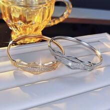 1pc Luxury Elegant Zirconia Encrusted Willow Leaf Clasp Bracelet For Women, Practical For Daily Wear And Professional Occasions - Bracelet - View 9