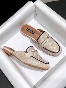Mengshangli Mocasines sin respaldo de estilo preppy a cuadros para mujeres, con decoración de metal y rhinestone retro, zapatos planos tipo slip-on para oficina, vacaciones y fiestas en primavera/verano - Caqui - Ver 1