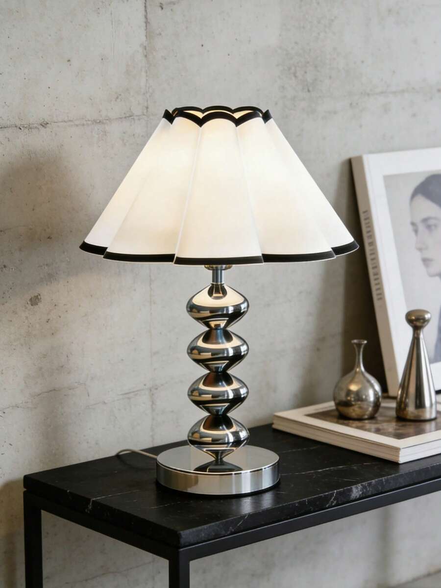 1pc Minimalist Desk Lamp, Versatile Desk/Table Lamp, Warm Light USB Powered Reading Lamp, Suitable For Modern, Nordic, Homestay, Restaurant, Camping, Bedside Lighting - Silver - View 1