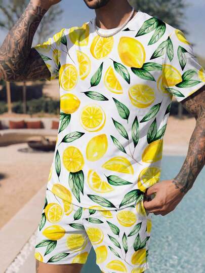 Conjunto de pantalón corto y camisa de manga corta con estampado de frutas para hombre en verano