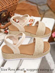 1 par de sandalias de verano para niñas, de estilo minimalista y de moda para vacaciones en la playa, con cuña tejida y suela gruesa, sandalias de paja trenzada de verano para niños, adecuadas para vacaciones y uso diario - Beis - Ver 7
