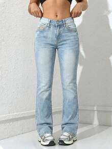 Flattering Flared Denim Pants With Decorative Pockets For A Unique Look. - 淺藍 LMKF023guion1 - 查看 15