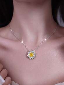 1pc S925 Sterling Silver Daisy Pendant Necklace, Sweet Fresh Personalized Delicate Floral Choker Necklace, Versatile Accessory For Women's Daily And Party Wear, Mother's Day Gift - Daisy - View 3