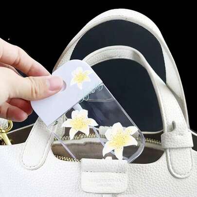 1 chai xịt khoáng nano cầm tay hình hoa ly trong suốt tối giản mới, tiết kiệm không gian, tiện lợi khi đi du lịch, dưỡng ẩm, tạo hương thơm, đa năng, thanh lịch, món quà lý tưởng cho bạn gái, bạn thân, mùa hè, các cặp đôi.