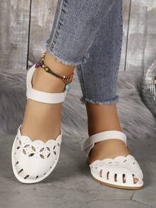 Vintage Roman Style Closed Toe Flat Sandals For Women, Breathable Toe Protection, Hook And Loop Closure For Easy On And Off, Daily Commute, Practical Versatile Design - White - View 5
