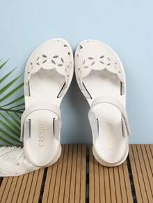 Vintage Roman Style Closed Toe Flat Sandals For Women, Breathable Toe Protection, Hook And Loop Closure For Easy On And Off, Daily Commute, Practical Versatile Design - White - View 6