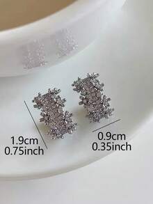 1 Pair Elegant Luxury Minimalist Geometric Rhinestone Inlaid Glass Earrings, Suitable For Daily, Date, Holiday, Party Wear - Silver - View 4