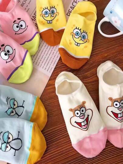 SpongeBob SquarePants 5 đôi tất ngắn họa tiết hoạt hình dễ thương lấy cảm hứng từ phim hoạt hình SquarePants, tất thể thao vô hình dành cho nữ với họa tiết jacquard nhiều màu sắc, tất SquarePants vui nhộn, màu sắc và họa tiết có thể tự do lựa chọn. Chất liệu được chọn lọc kỹ lưỡng, kết hợp các yếu tố nhân vật kinh điển như Patrick.