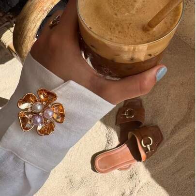 Five-Petal Flower Button Cover - No Sewing Required, Snap Button Decorative Cover - Elevate Your Outfit Style - Styling Tips - Suitable For Shirts, Dresses, And Other Button-Down Garments - Button Cover