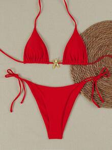 Bộ bikini màu đỏ thời trang, trang trí hình sao biển kim loại và thiết kế buộc cổ, được làm từ chất liệu co giãn thoải mái, đồ bơi đi biển thanh lịch, phù hợp cho mùa hè, kỳ nghỉ của phụ nữ, du lịch biển, tiệc tùng, các hoạt động bên bờ biển, lựa chọn lý tưởng cho những dịp đi biển và bơi lội sành điệu. - Đỏ - Xem 2