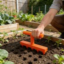 Foraterra per semina da giardino, attrezzo da giardinaggio, foraterra per semina di ortaggi e fiori domestici, attrezzo per semina su balcone, attrezzo per foratura precisa per piantare in giardino, attrezzo ausiliario per piantare semenzali in vaso - A - Visualizzare 3