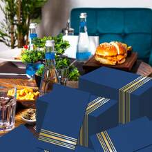 20 Stücke/40 Stücke/60 Stücke, rechteckige marineblau mit goldenem Streifen Einweg-Cocktail-Dinner-Papierservietten, 2-lagig elegante Gästehandtücher für Hochzeit, Bridal-Shower, Geburtstagsparty Tischzubehör, blaue Papiertaschentücher Einweg Premium-Qualität - Blau - Übersicht 6