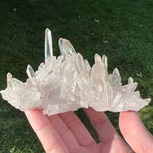 1pc Enchanting Free Standing Freeform Clear Quartz Crystal Cluster - Romantic Tabletop Decor For Office & Coffee Room, Ideal Home Decoration & Unique Gift, Perfect Holiday Present, Romantic Table Decor | Natural Crystal Cluster | Detailed Crystal Structure, Crystal Decor - White - View 4