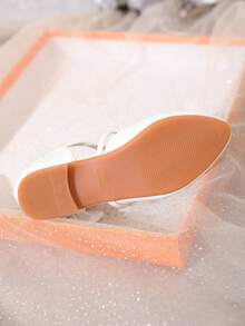 New Arrival Criss-Cross Strap Shoes For Teenage Girls - White - View 7