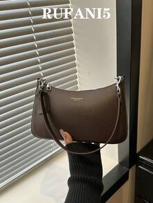 时尚纯色字母百搭简约腋下女士斜挎包优雅链条单肩包，适合购物、携带钱包、年轻女性、大学生、职场新人、白领人士。非常适合办公室、大学、工作、商务、通勤、户外活动、旅行和郊游等场合。 - 巧克力棕 - 查看 2