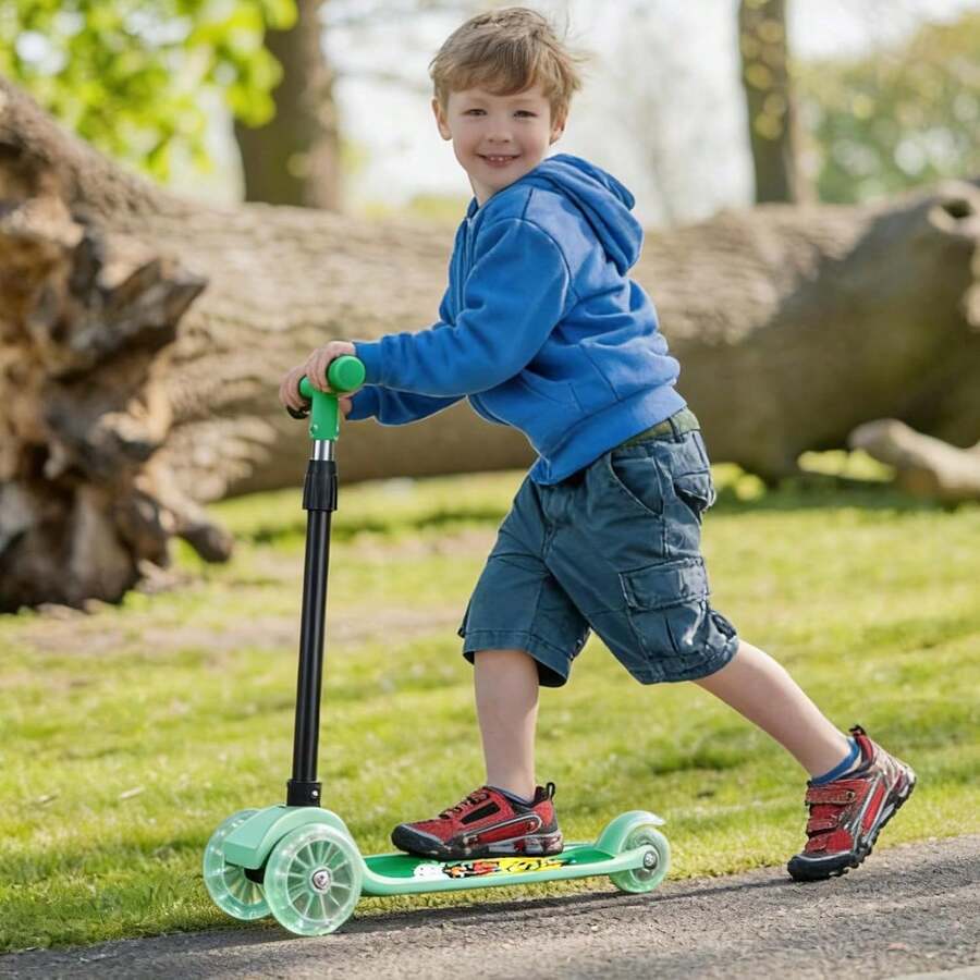 Kick Scooters, Foot Scooters - Green - View 1