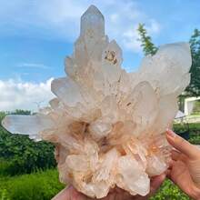 1pc Enchanting Free Standing Freeform Clear Quartz Crystal Cluster - Romantic Tabletop Decor For Office & Coffee Room, Ideal Home Decoration & Unique Gift, Perfect Holiday Present, Romantic Table Decor | Natural Crystal Cluster | Detailed Crystal Structure, Crystal Decor - White - View 11