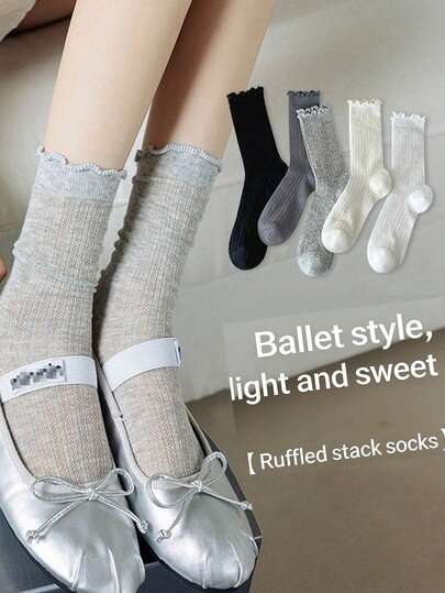 Vớ mỏng bằng lưới kiểu ballet có viền ren, dài đến giữa bắp chân, thoáng khí cho mùa hè.