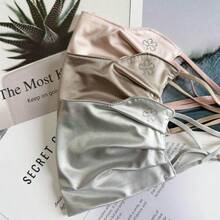 1 buah Masker Wajah Wanita Warna Polos Motif Daun Semanggi, Bernapas, Dapat Diatur, Berhiaskan Berlian Imitasi, Bahan Nyaman Seperti Sutra, Cocok untuk Perjalanan dan Penggunaan di Luar Ruangan, Perlengkapan Pelindung Matahari Penting di Musim Panas dan Sekolah - MultiWarna - View 8