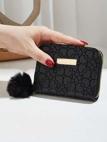 Cartera Corta con Cremallera en Piel Sintética Estampada Corazones y Tréboles, Monedero Kawaii con Pompon Suave para Mujer, Porta Tarjetas Compacto para Uso Diario - Caqui - Ver 4