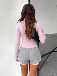 拇指孔瑜伽上衣，可调节遮盖度，拇指孔袖口，#极简运动服 #健身房到街头 #科技时尚，拇指孔瑜伽上衣，可调节遮盖度运动服，收腰运动外套，高领健身上衣，收腰廓形，必备高领拉链瑜伽外套 - 粉色 - 查看 2