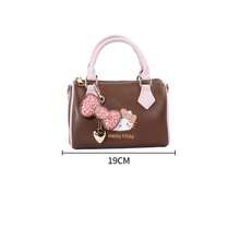 Túi đeo vai MINISO Sanrio Hello Kitty in họa tiết da báo, túi Boston hoạt hình dễ thương KT, túi đeo chéo, túi hình bánh bao, túi xách thời trang nữ, túi tote, quà tặng cho bé gái - Nhiều màu - Xem 11