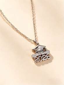 1 pieza Collar con diseño de birrete de graduación 2026 elegante y versátil en dorado/plateado, adecuado como regalo de graduación para compañeros de clase y amigos - Multicolor - Ver 5