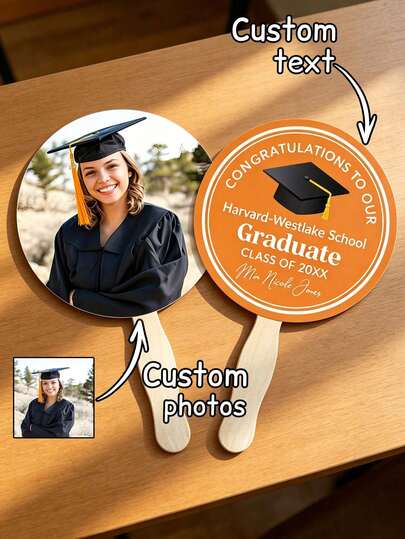 Abanico personalizado de graduación, con el nombre de la escuela, el nombre, la fecha y otra información en un lado, y una foto en el otro lado, esencial para la temporada de graduación