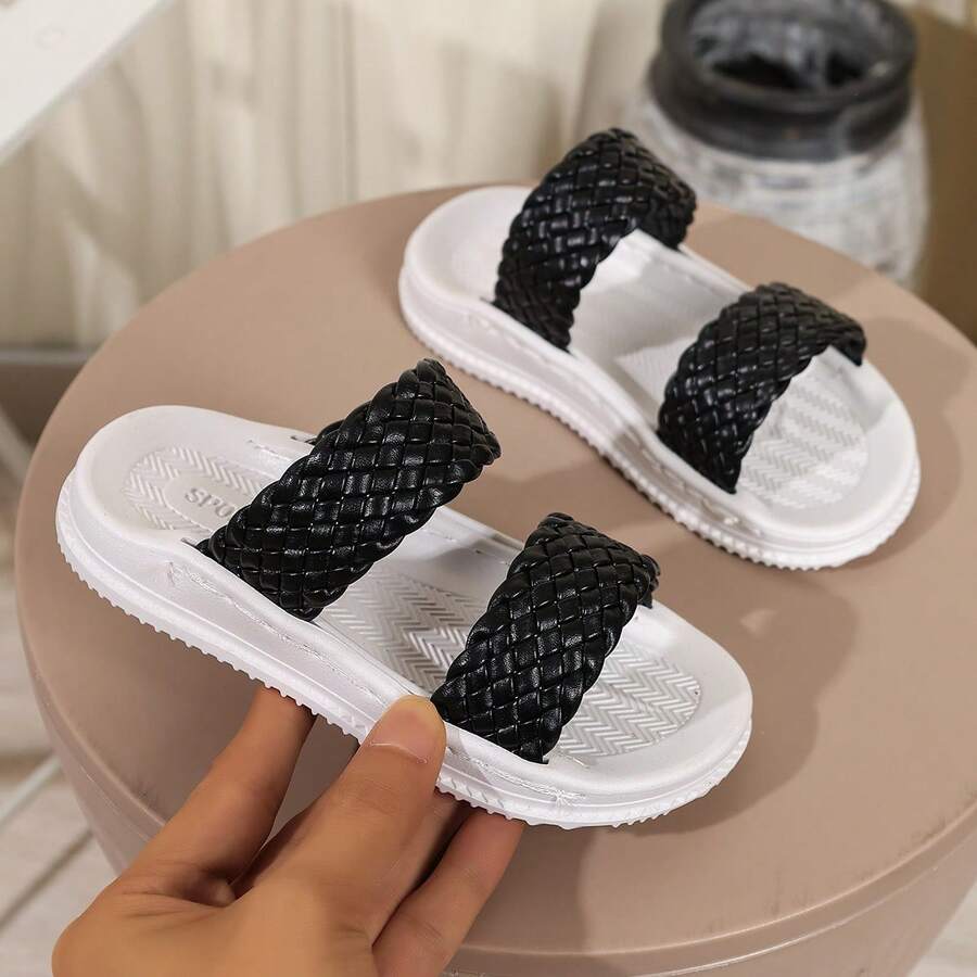 1 đôi dép xăng đan trẻ em màu đen, kiểu dáng unisex, đế EVA mềm bền chắc, chống trượt, mũi tròn, thiết kế dễ thương, phù hợp cho bé trai và bé gái sử dụng hàng ngày, đi học, đi bộ, du lịch, ở nhà, dự tiệc. Hàng mới về mùa xuân/hè 2026. - màu đen - Xem 1
