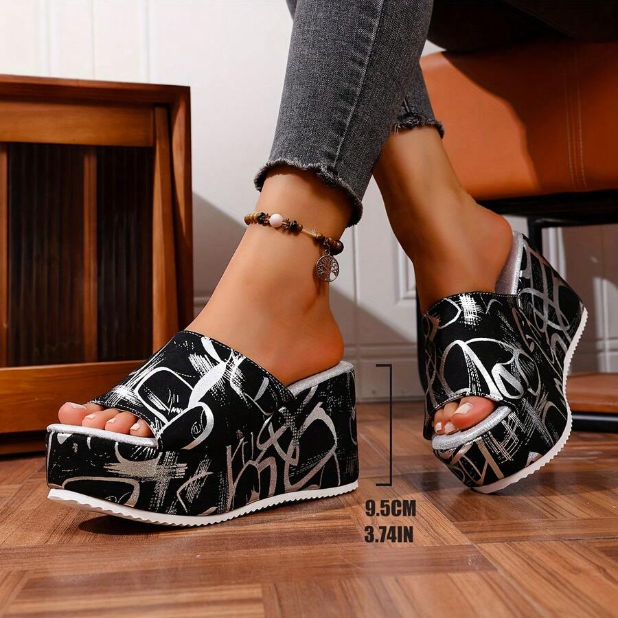 2026 New Thick Bottom Wedge Slide Sandals For Women, Versatile Slip-On Summer Outdoor Wear