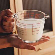 1pc Heat-Resistant Glass Measuring Cup, Clear Markings, Ergonomic Non-Slip Handle; Shock-Resistant, Durable; Suitable For Baking, Cooking, Ingredient Mixing, Essential Kitchen Tool For Home Cooking And Baking Enthusiasts - Multicolor - View 11