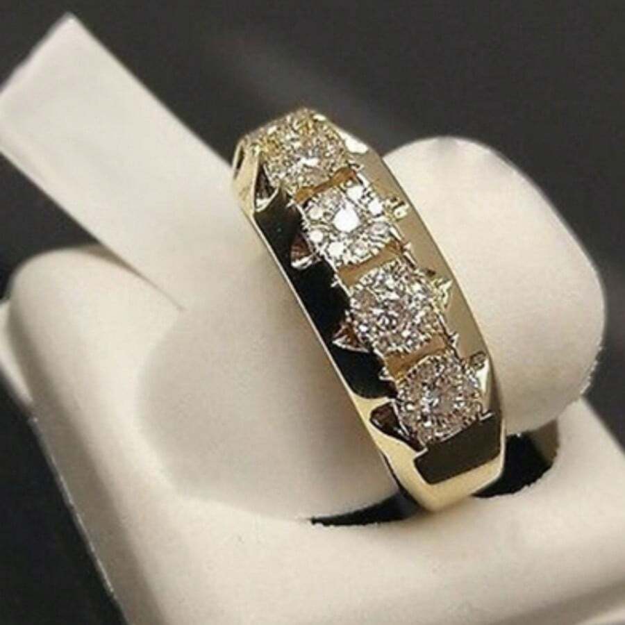 14K镀金戒指，镶嵌闪耀立方氧化锆，是婚礼、订婚、承诺的理想之选——也是周年纪念日和生日的完美礼物，奢华时尚珠宝。 - 金色 - 查看 1
