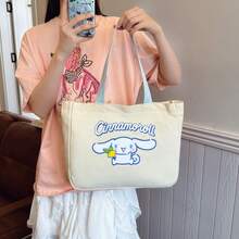 SANRIO 官方授权三丽鸥系列单肩包，可爱柔软的斜挎包，可携带个人物品 - 查看 7