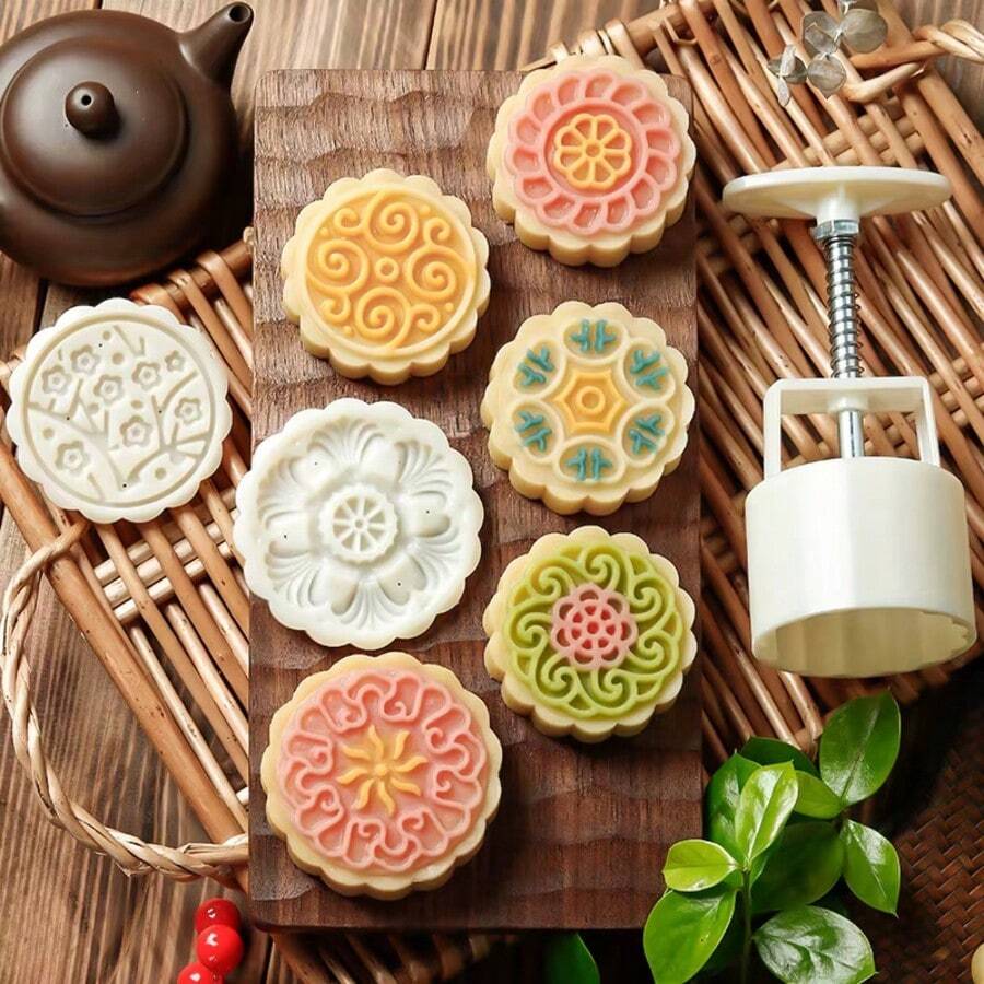 中秋节月饼模具 - 玫瑰、樱花、莲花、雏菊、向日葵、叶子、兔子造型，烘焙压花工具 - 白色 - 查看 1