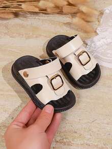 幼儿夏季凉鞋，双带搭扣设计 - 男女童露趾拖鞋，柔软防滑，适合沙滩和泳池穿着 - 米色 - 查看 5