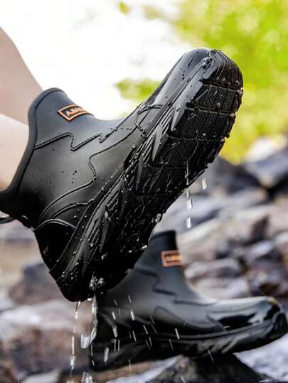 Zapatos deportivos para hombre para exteriores, nuevas botas de lluvia para hombre, botas de agua para adultos de tubo corto, botas de lluvia, zapatos de goma antideslizantes y resistentes al desgaste, botas de agua de moda para la cocina, zapatos para vadear