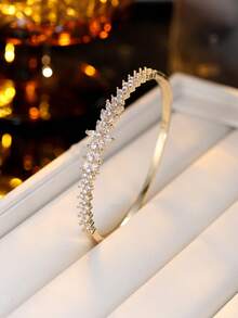 1pc Women's Romantic Heart Design Bracelet, Elegant Fashionable Minimalist Versatile Daily Accessory - S62938 - View 17