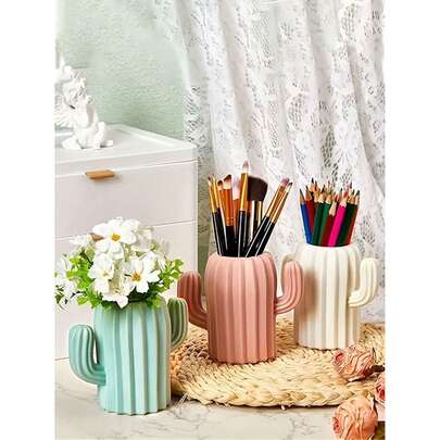 1pc Cactus PP Material Vase, Suitable For Balcony, Desktop, Bedroom, Bathroom Decor, Pencil Holder, Also A Thoughtful Gift For Kids, Easter, Mother's Day, Birthday