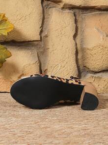 Women's Fashionable Apricot Leopard Print Thick Heel Sandals, Spring/Summer New Buckle Open Toe High Heel Lace-Up Hollow Sandals, Round Toe Lace-Up Roman Shoes, Suitable For Casual, Party, Holiday, Outdoor Activities, Comfortable Plus Size Thick Heel Breathable Short Boots High Heel Roman Shoes - Apricot - View 4