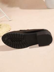 Mocassins Femininos Moda Salto Grosso Bico Redondo Slip-On Tamanhos Grandes, Corrente Metálica Antiderrapante Durável Versátil Confortável Saltos Altos - Preto - Visão 8