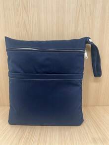 1个装防水干湿两用袋，双口袋设计，可重复使用尿布袋和旅行收纳袋 - 彩色 - 查看 26